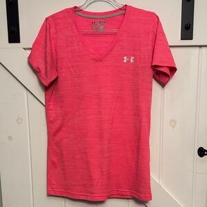 Under Armour Women's Electric Pink Loose Fit V-Neck Tee Size Medium